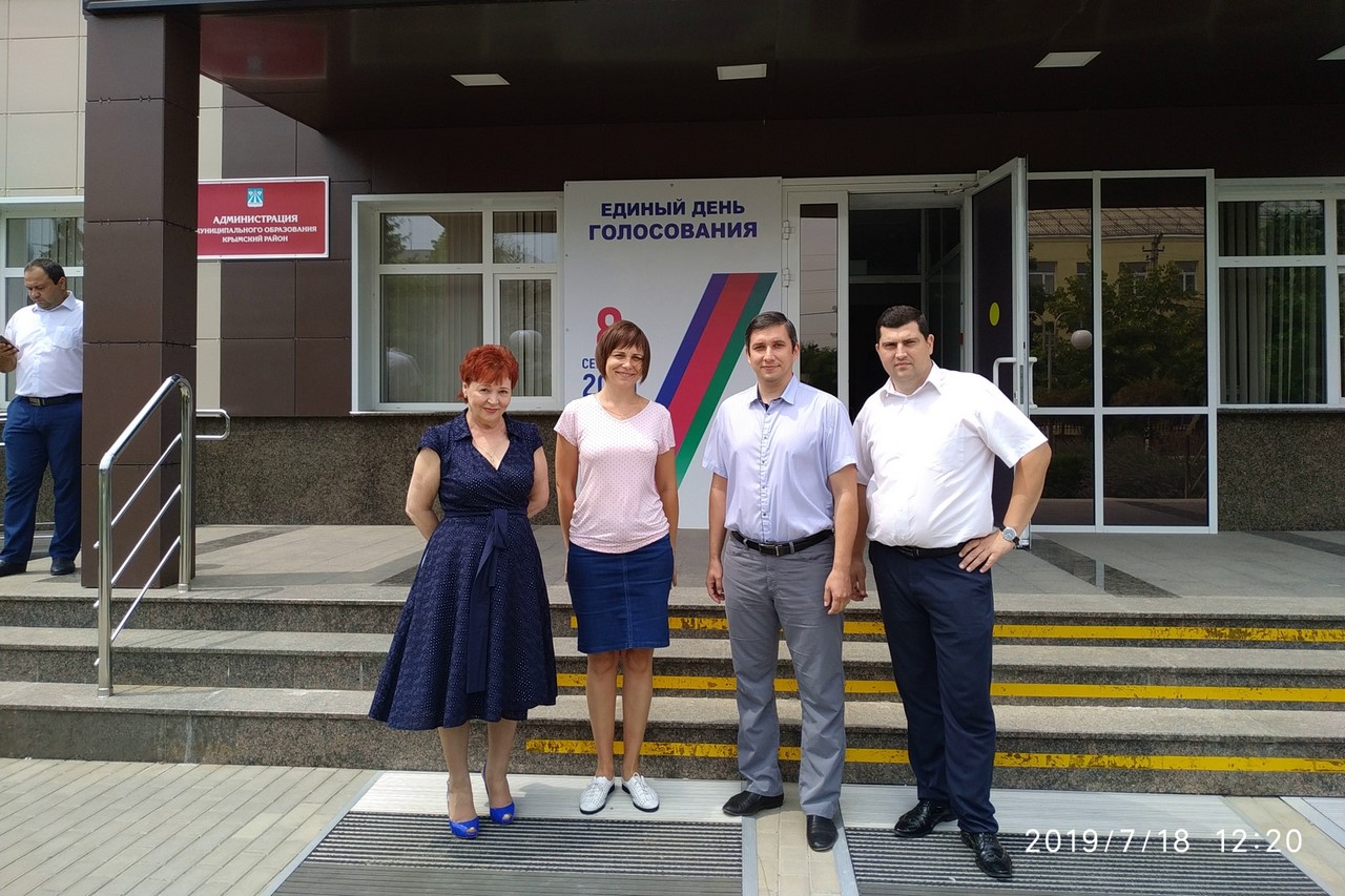 Территориальные избирательные комиссии Прикубанского округа посетили коллег с рабочим визитом