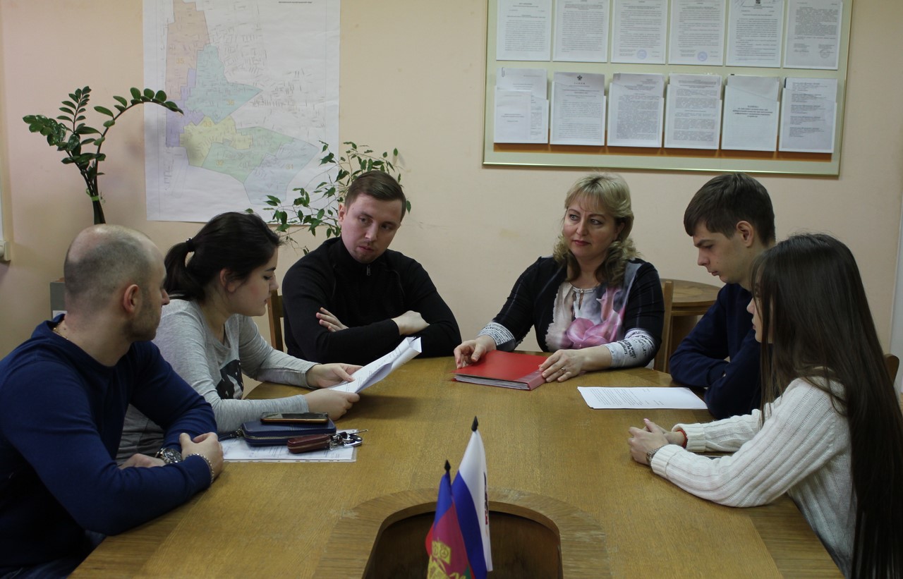 В территориальной избирательной комиссии Центральная города Краснодара состоялось заседание Молодежного Совета