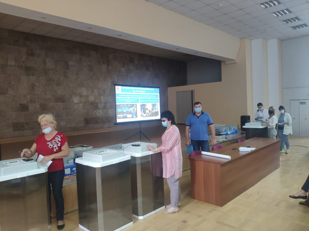 Территориальной избирательной комиссией Центральная г. Краснодара проводятся обучающие мероприятия для организаторов выборов.