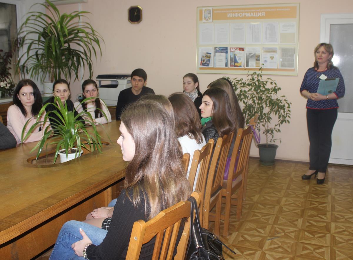 Заседание окружного Молодежного совета в ТИК Центральная г. Краснодара