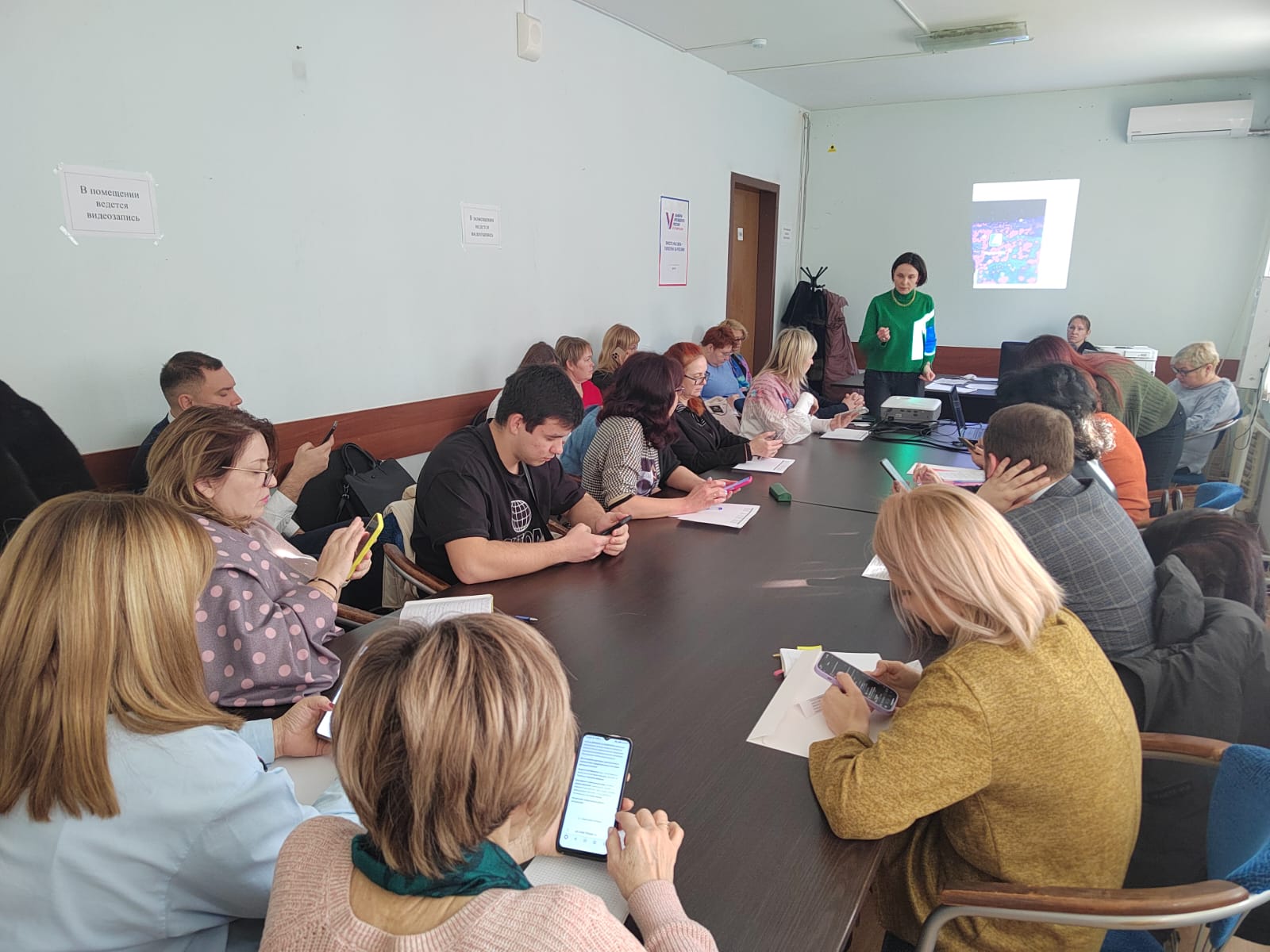 Участковые избирательные комиссии продолжают активную подготовку к адресному информированию избирателей о выборах Президента России