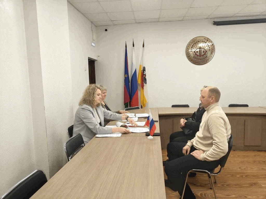 Рабочие встречи с руководящим составом участковых избирательных комиссий