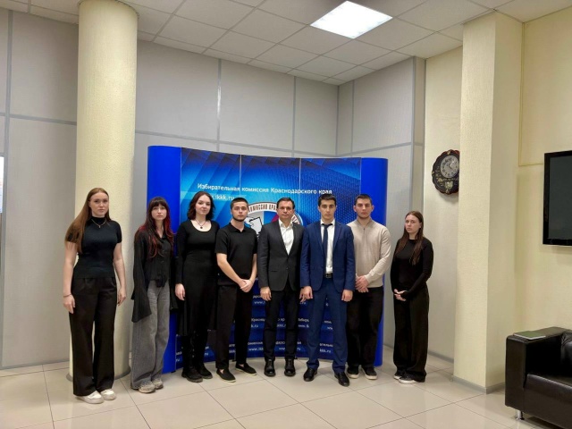 Стартовала Молодежная школа правовой и политической культуры