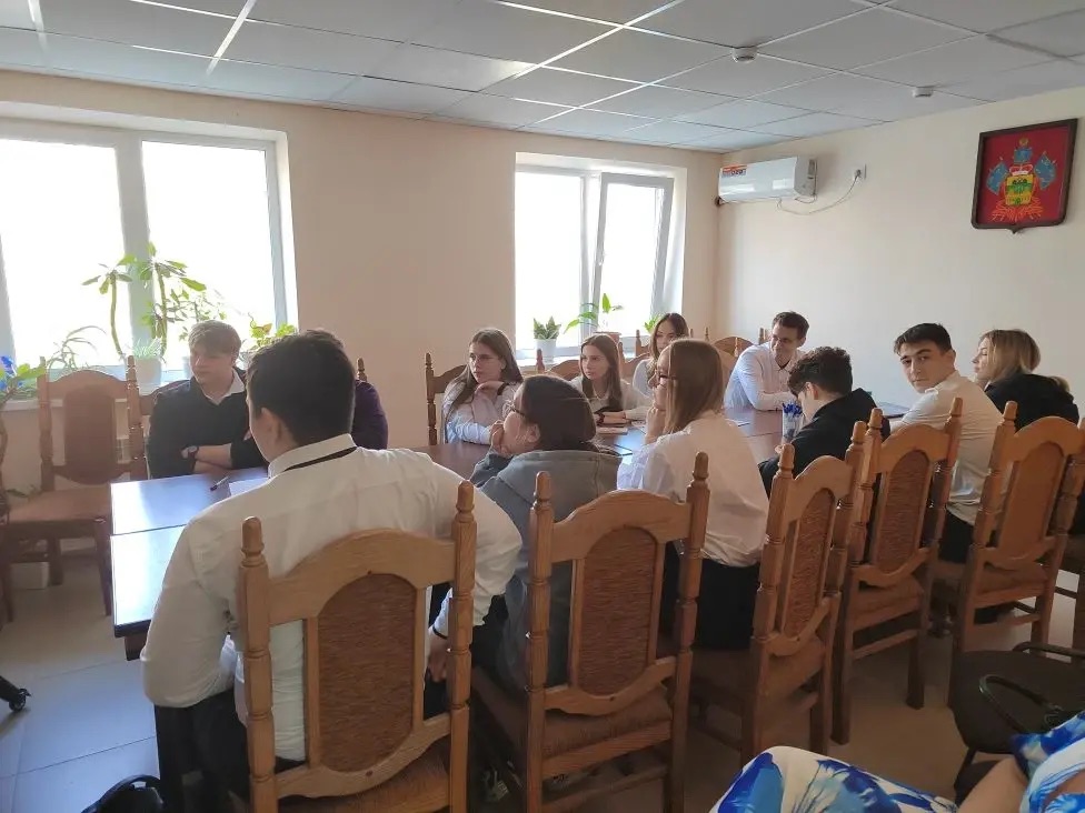 Лекция Молодежной школы правовой культуры