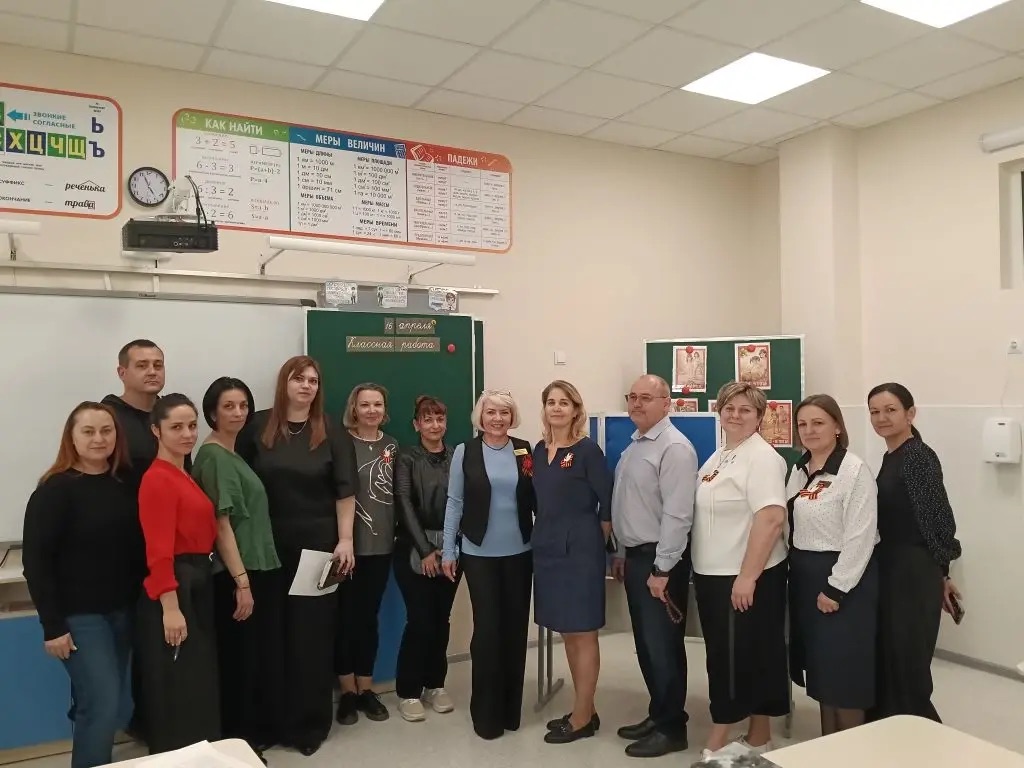 Первые организационные заседания в УИК