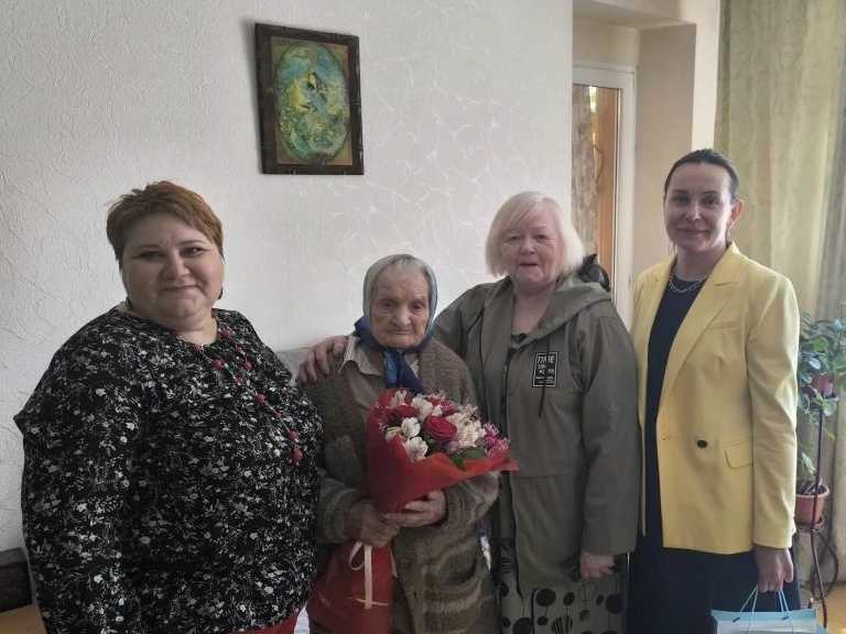 101 год – возраст Победителя. Поздравляем Молчанову Нину Ивановну!