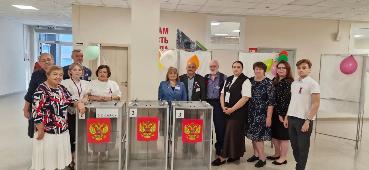 Избирательные участки будут открыты с 8.00 до 20.00 все три дня.